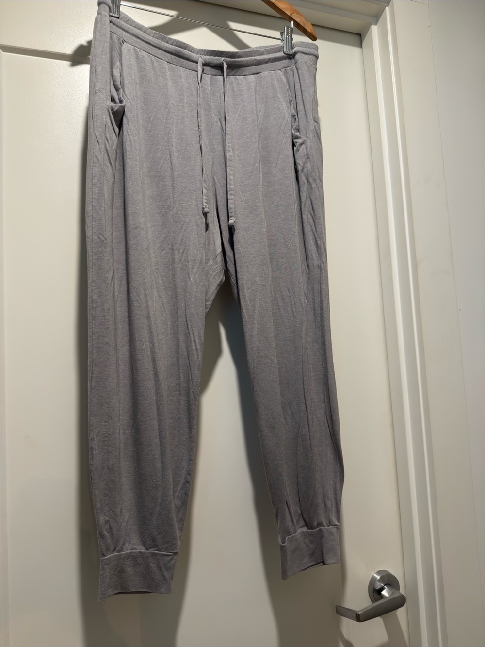 Tommy John Light Gray Drawstring Joggers - Picture 1 of 2